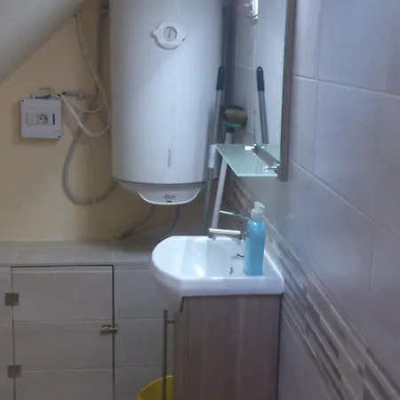 Selatt Apartment *